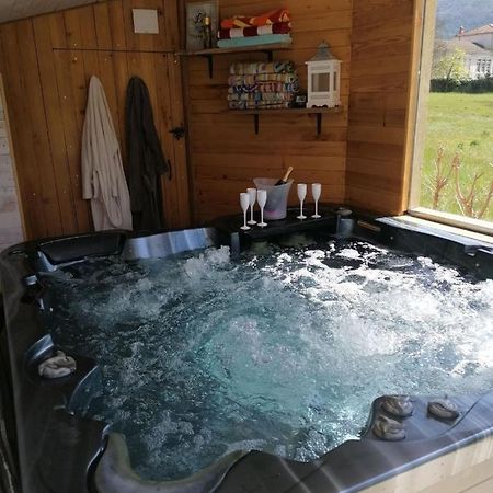 Chambre Avec Jacuzzi Privatif "Le Pecher" Saillans  Ngoại thất bức ảnh